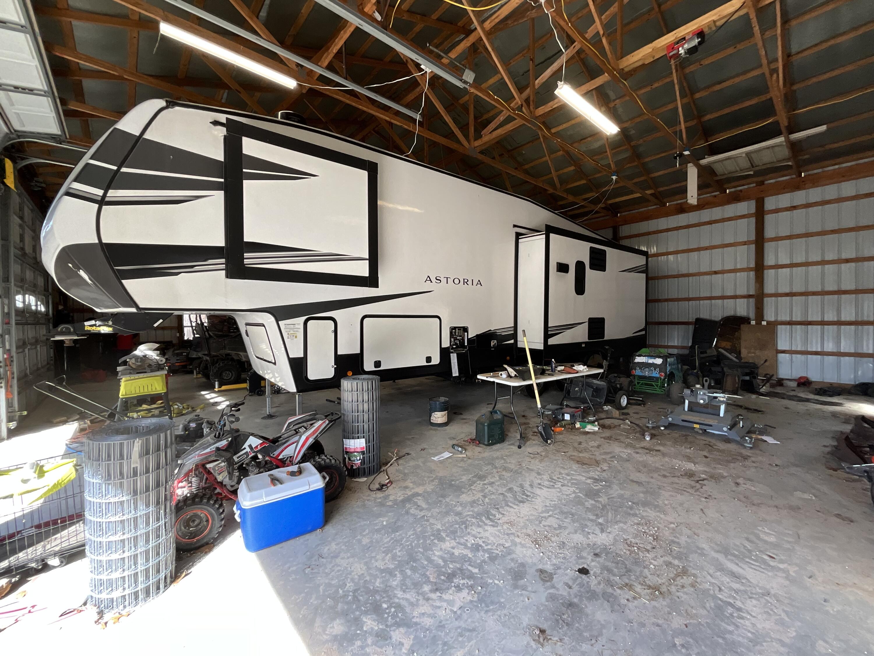 19056 County Road West Summersville, MO 65571 - Photo 58 of 88 Inside 4