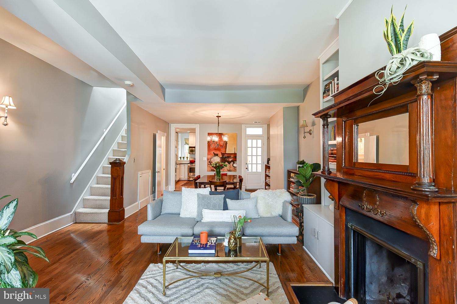 607 F Street Northeast Washington, DC 20002 - Photo 6 of 42 Gallery Image 6