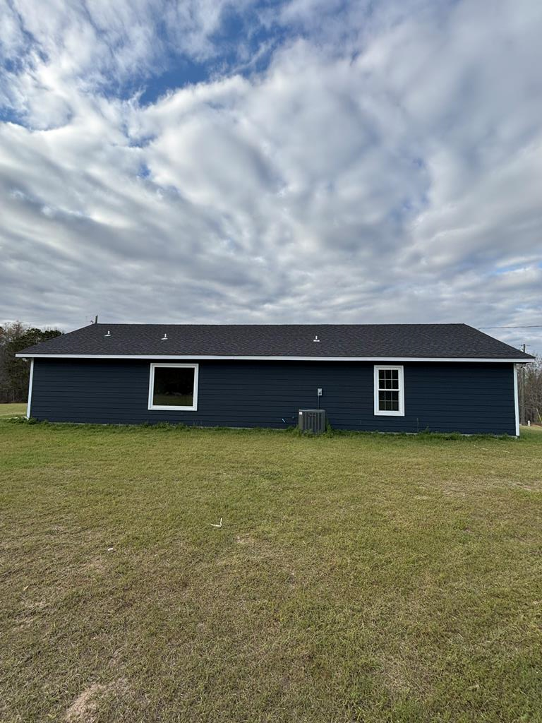 114 Mccarthy Road Buena Vista, GA 31803 - Photo 19 of 27 a backyard of a house with lots of green space