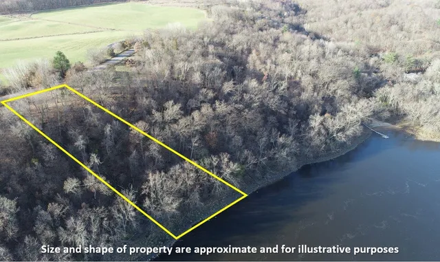 $299,000 | L22 Hillside, Wisconsin Dells, WI 53965