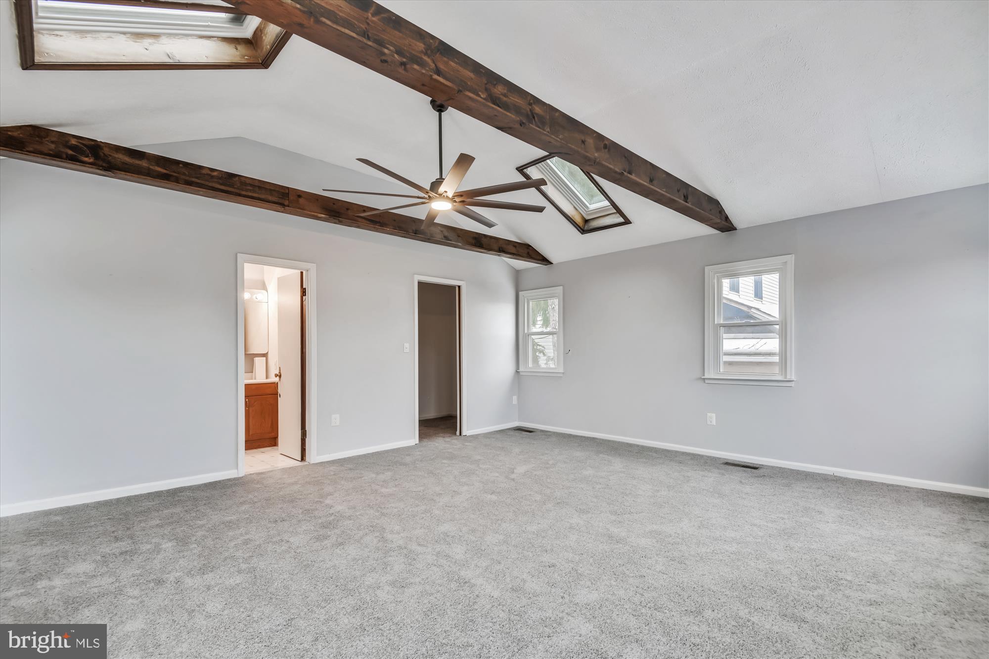 212 Oakwood Road Edgewater, MD 21037 - Photo 14 of 53