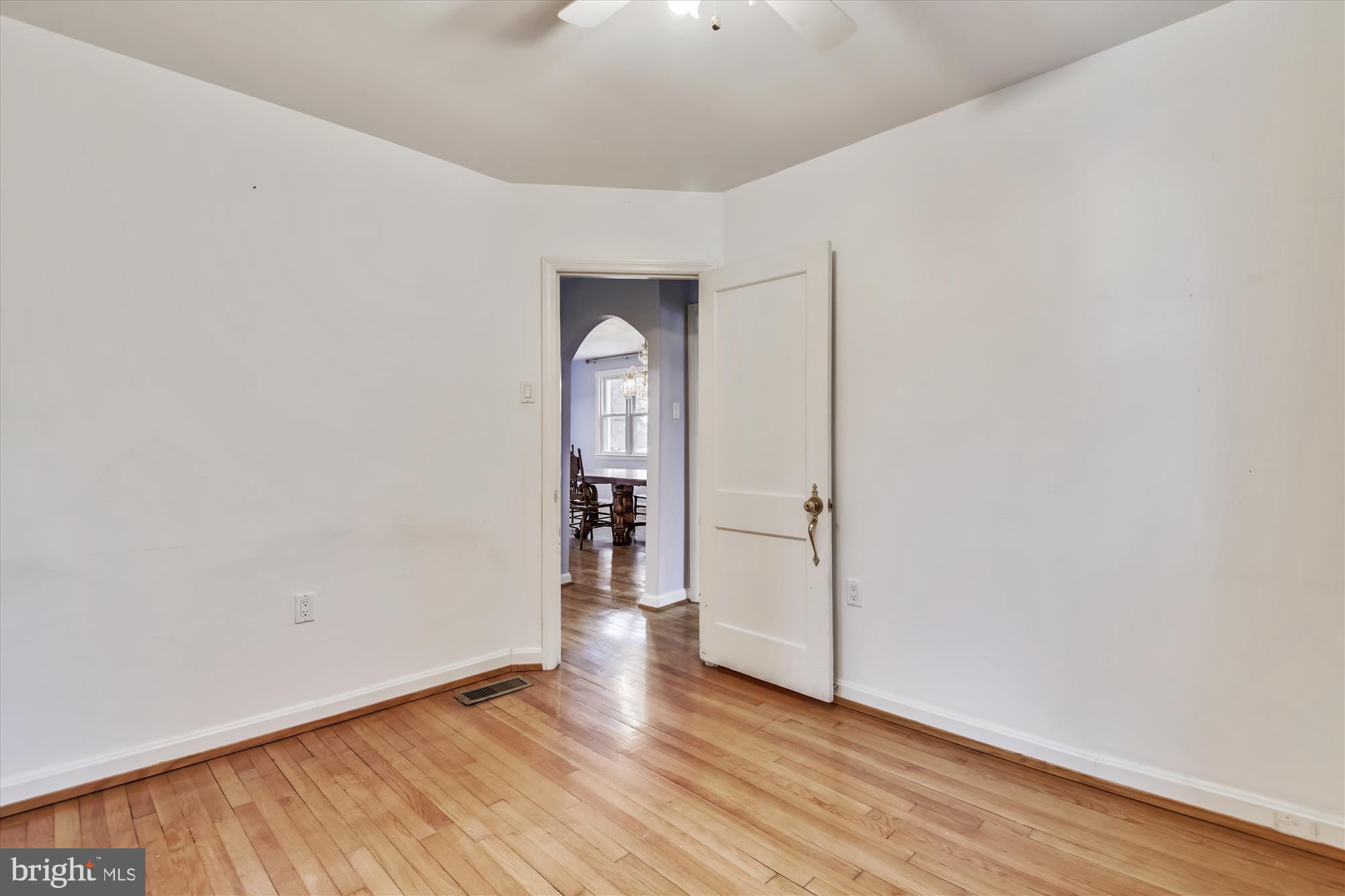 212 Oakwood Road Edgewater, MD 21037 - Photo 24 of 53