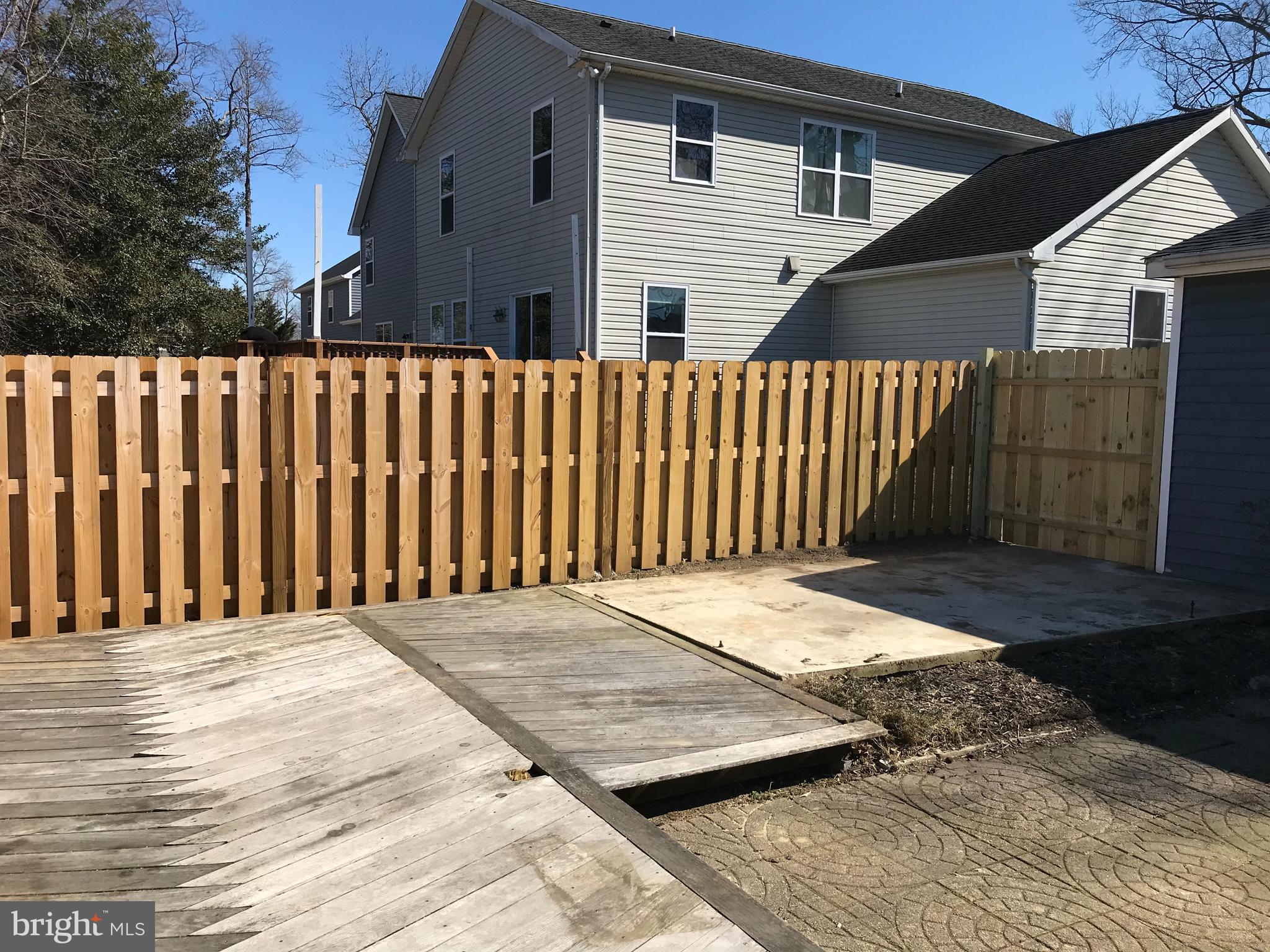 212 Oakwood Road Edgewater, MD 21037 - Photo 32 of 53