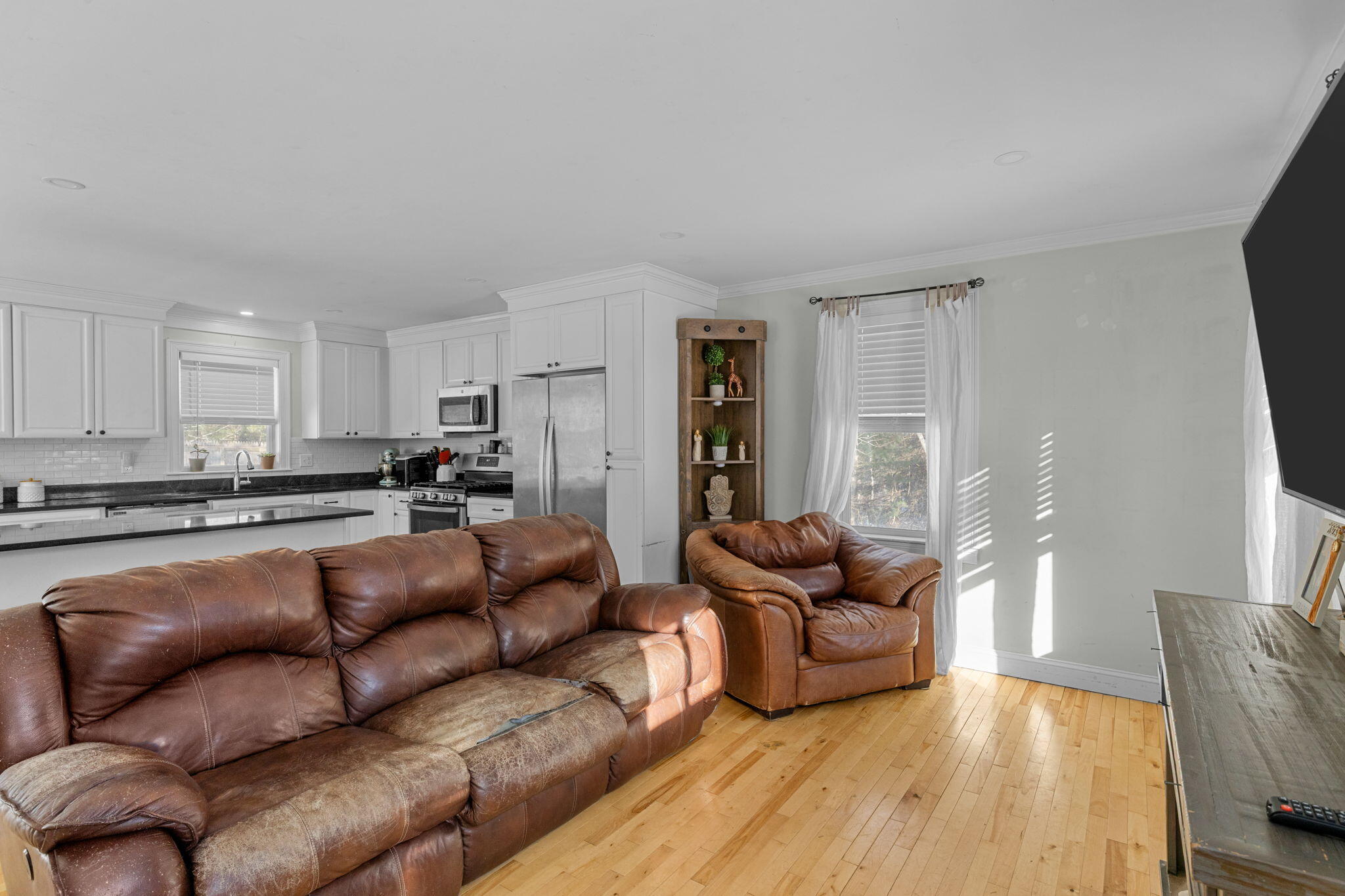 1597 Santuit-Newtown Road Barnstable, MA 02635 - Photo 7 of 30 5-web-or-mls-1597-santuit-newtown-rd