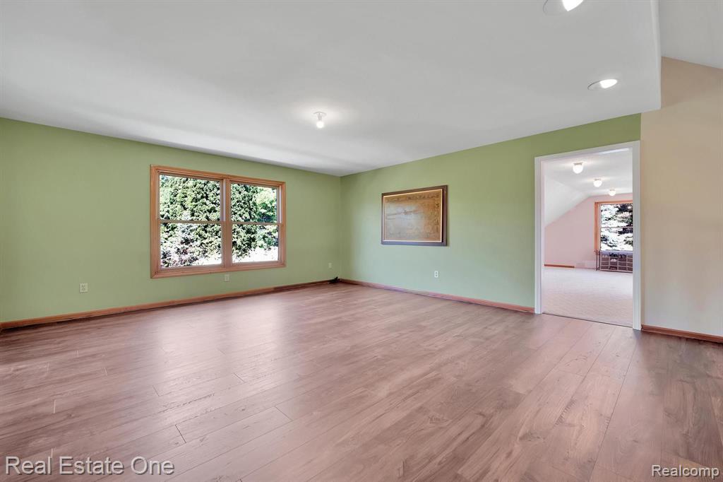 2700 Hadley Road Lapeer, MI 48446 - Photo 47 of 64