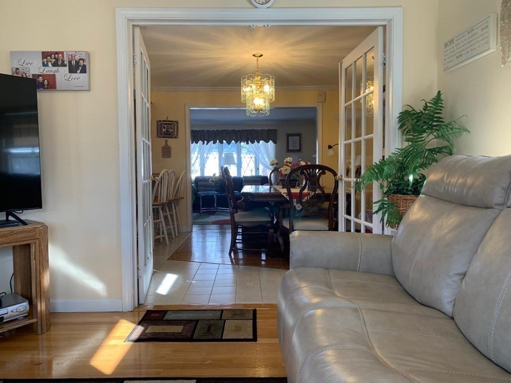 43 Ryder Road Weymouth, MA 02190 - Photo 11 of 24 Gallery Image 11