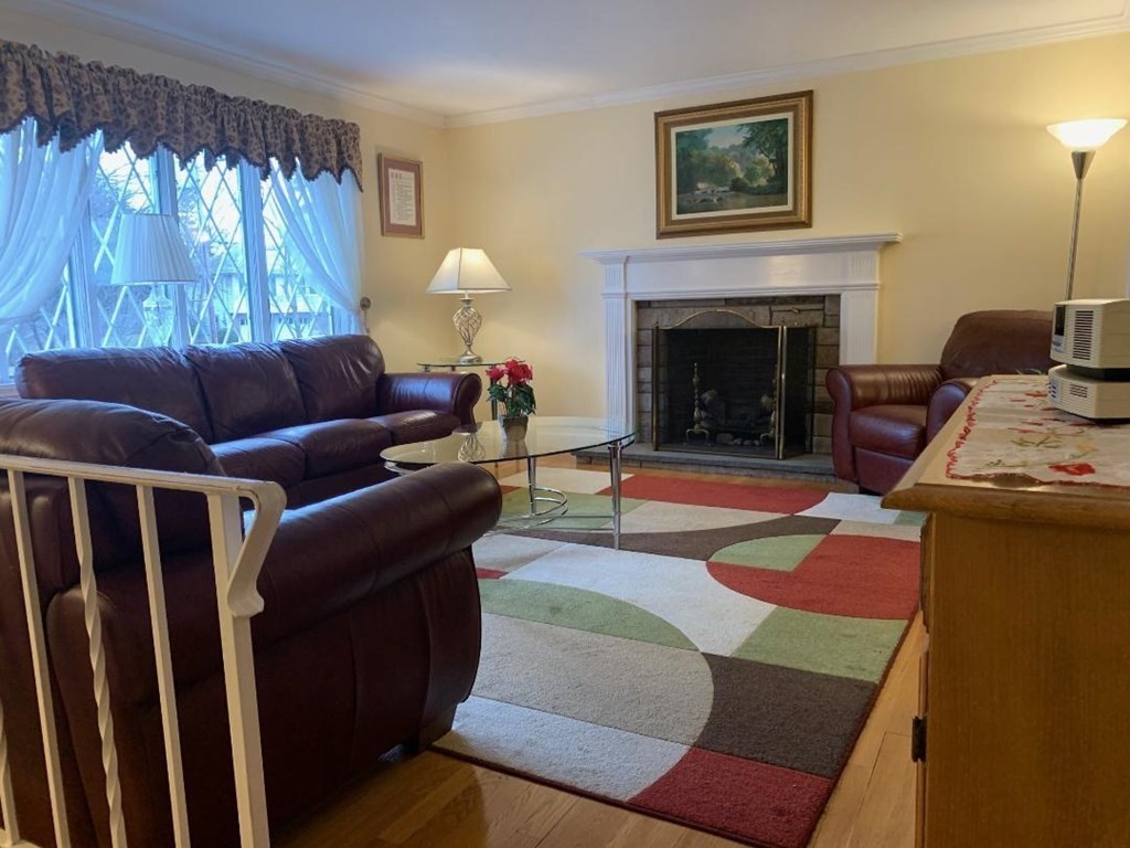 43 Ryder Road Weymouth, MA 02190 - Photo 8 of 24 Gallery Image 8
