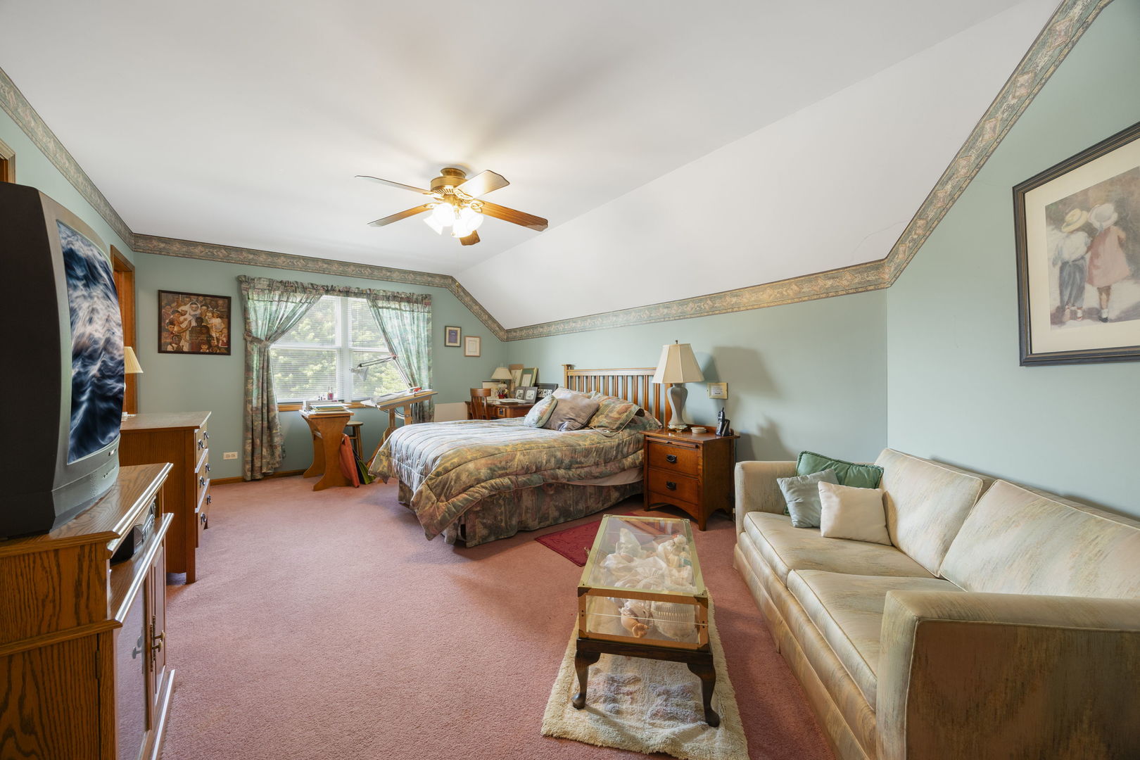 2659 Hoddam Road Naperville, IL 60564 - Photo 12 of 24
