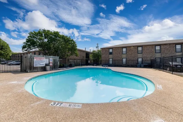 $131,900 | 1214 Baylor Avenue, Unit 209, Waco, TX 76706