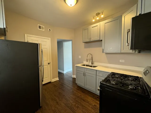 $475,000 | 11022 South Vernon Avenue, Chicago, IL 60628