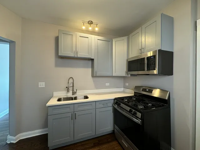 $475,000 | 11022 South Vernon Avenue, Chicago, IL 60628