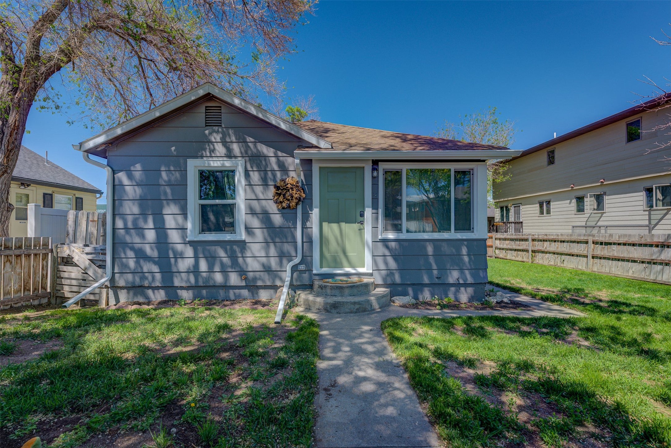 1202 Walnut Street Helena, MT 59601 - Photo 1 of 1 Bungalow with entry steps
