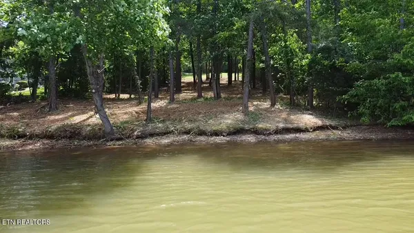$475,000 | 764 Wood Duck Drive, Vonore, TN 37885