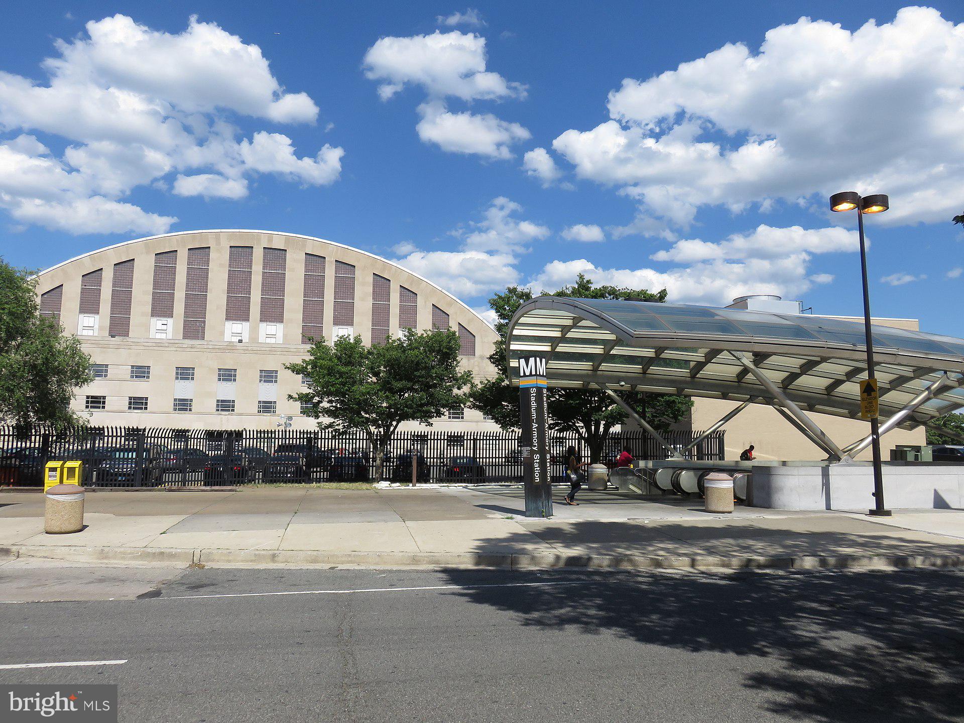 2000 D Street Northeast, Unit 5 Washington, DC 20002 - Photo 21 of 22 Stadium Armory Metro