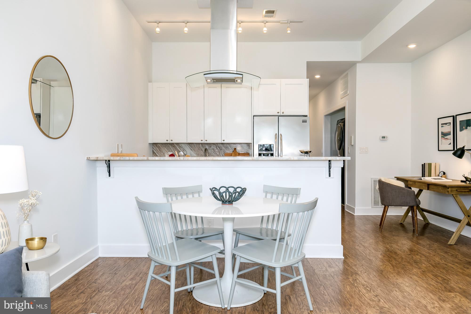 2000 D Street Northeast, Unit 5 Washington, DC 20002 - Photo 6 of 22 Dining area