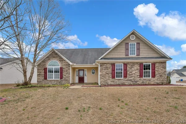 $354,999 | 505 Collinwood Drive, Raeford, NC 28376