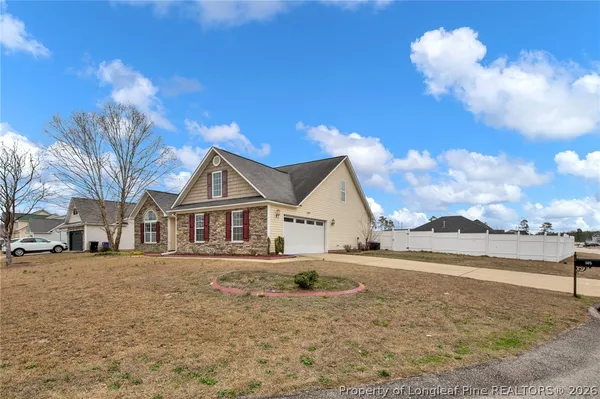$354,999 | 505 Collinwood Drive, Raeford, NC 28376