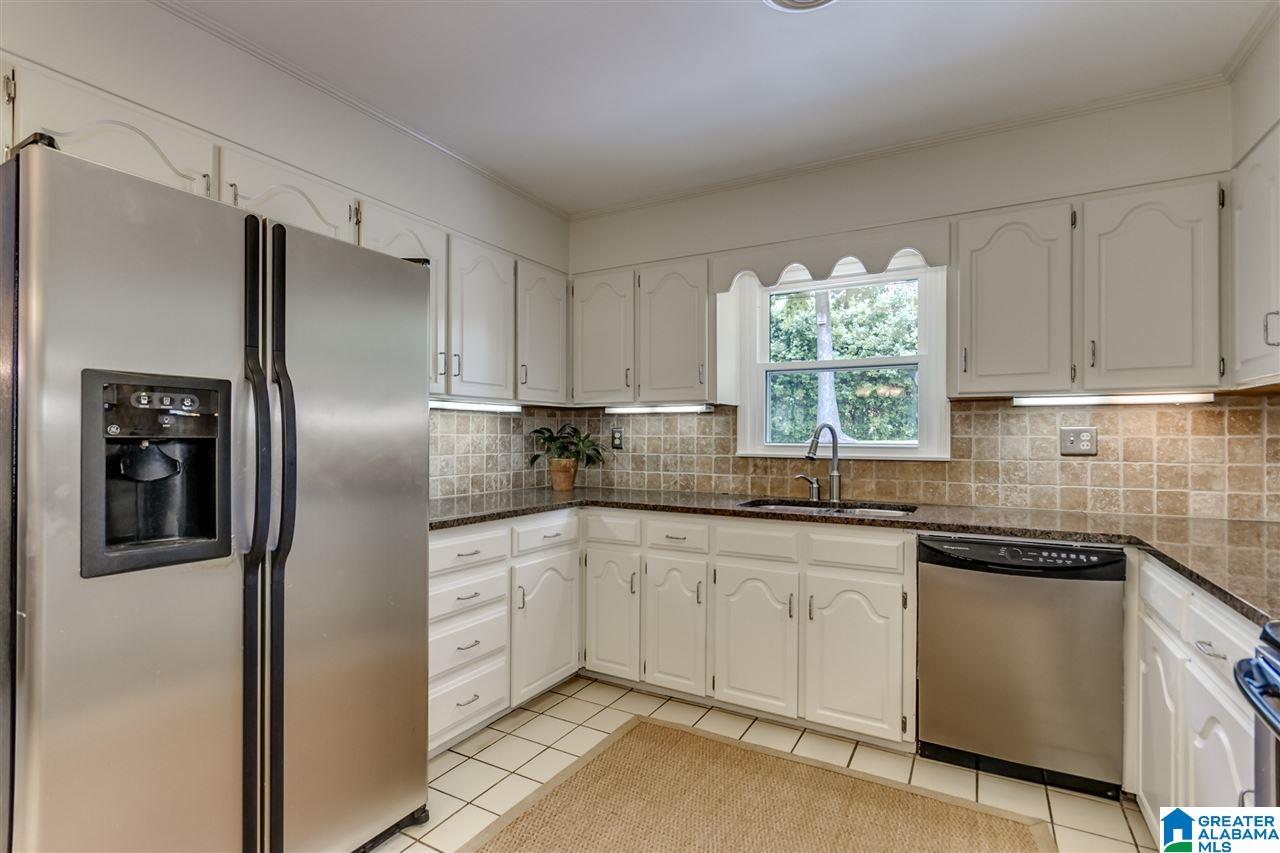 1840 Cedarwood Road Birmingham, AL 35216 - Photo 9 of 29