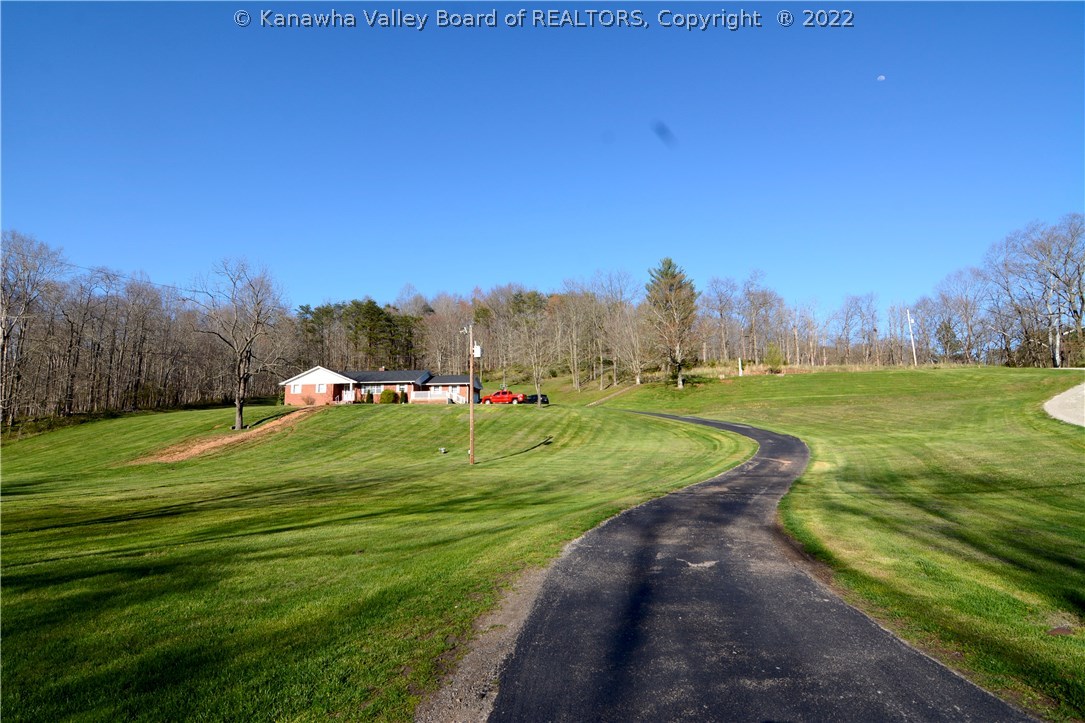 9875 Charleston Road Ripley, WV 25271 - Photo 2 of 27 Gallery Image 2