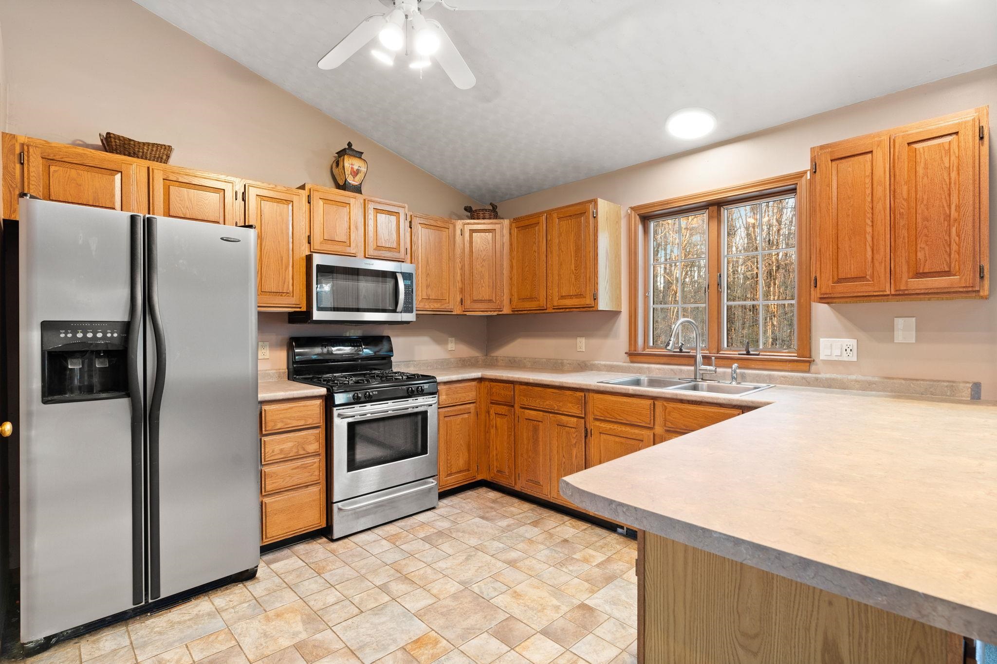 158 Batchelder Road Loudon, NH 03307 - Photo 9 of 42