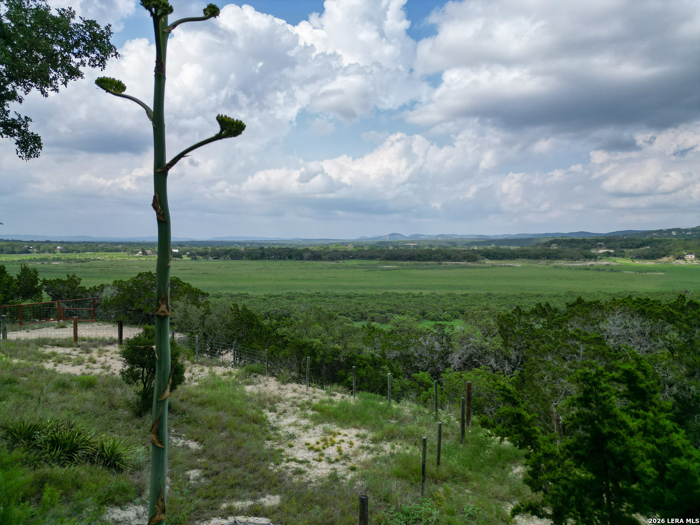 776 Grandview Circle Bandera, TX 78003 - Photo 7 of 48