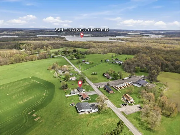 $265,000 | 3887 Saranac Drive, Sharpsville, PA 16150