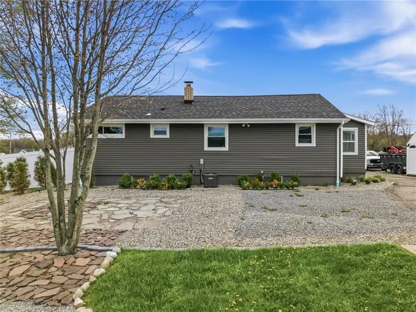 $265,000 | 3887 Saranac Drive, Sharpsville, PA 16150