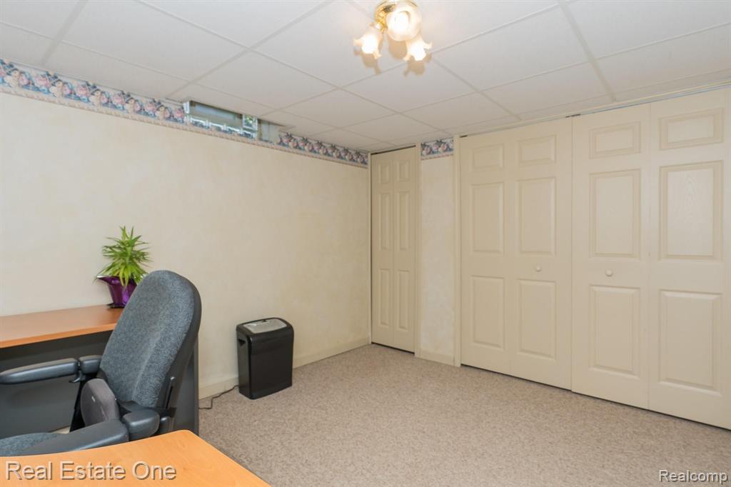 444 Farmridge Court Rochester, MI 48307 - Photo 23 of 24