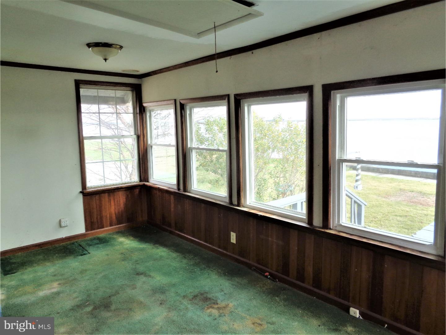 28 North New Road Middletown, DE 19709 - Photo 6 of 16 Family Room