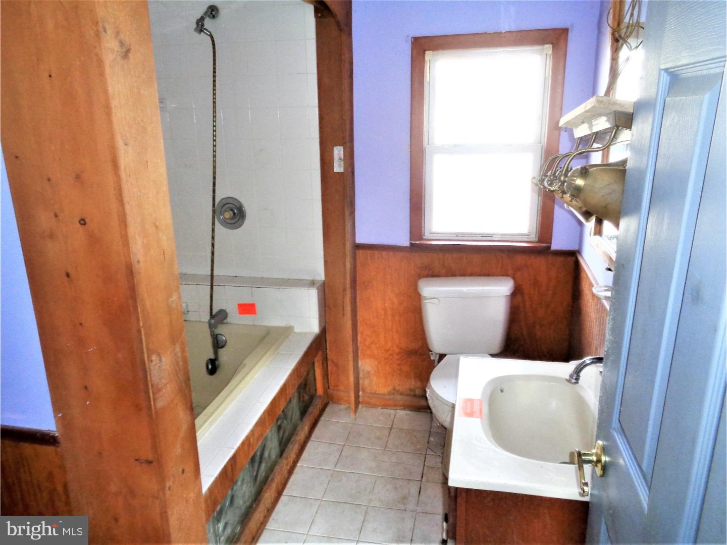 28 North New Road Middletown, DE 19709 - Photo 9 of 16 Bathroom