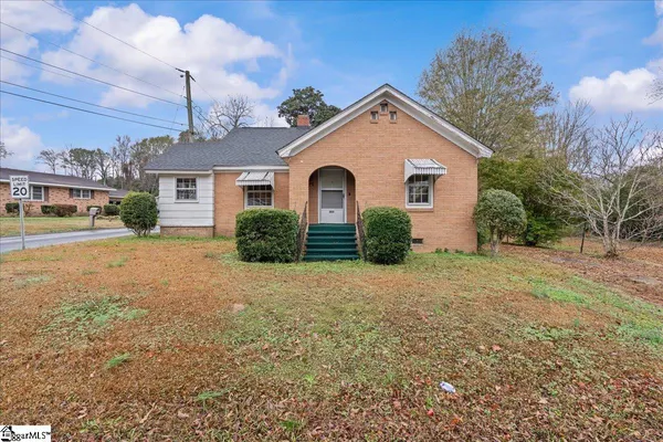 $175,000 | 303 Drayton Street, Newberry, SC 29108