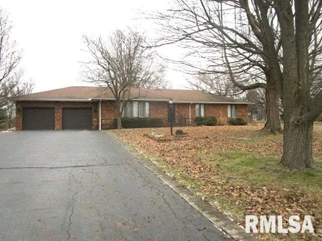 $360,000 | 229 Whispering Oaks Drive, Metamora, IL 61548