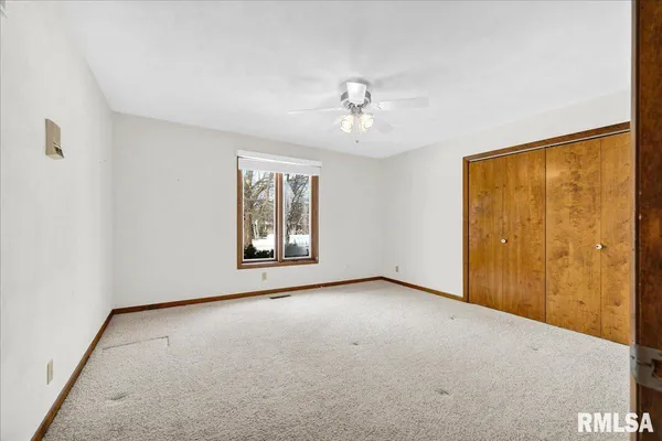 $340,000 | 229 Whispering Oaks Drive, Metamora, IL 61548