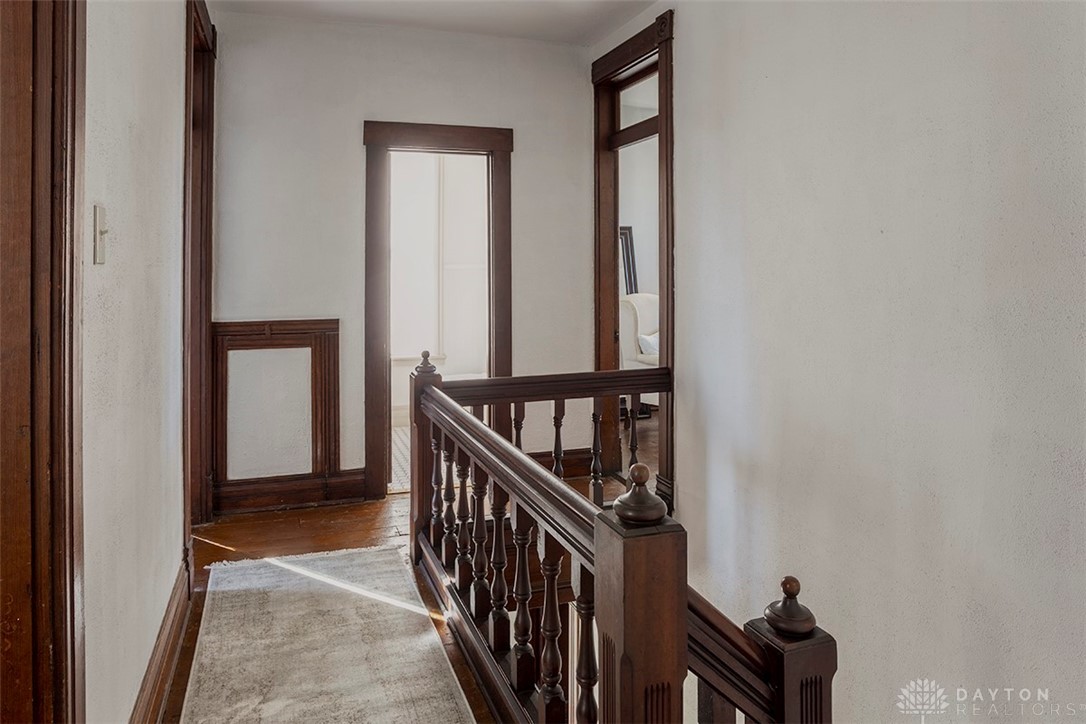 727 Clifton Road Xenia, OH 45385 - Photo 21 of 49 Upper Hall