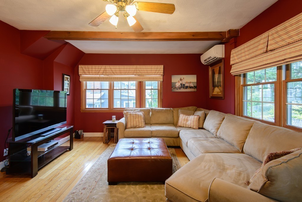 23 Harding Road Melrose, MA 02176 - Photo 13 of 22 Gallery Image 13