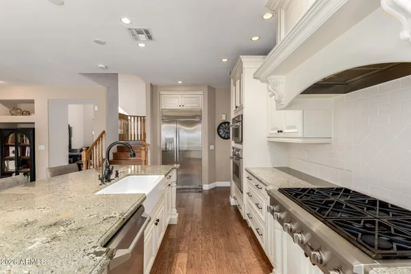 $800,000 | 1121 West Stella Lane, Phoenix, AZ 85013