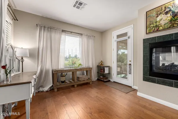 $800,000 | 1121 West Stella Lane, Phoenix, AZ 85013