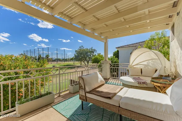 $800,000 | 1121 West Stella Lane, Phoenix, AZ 85013