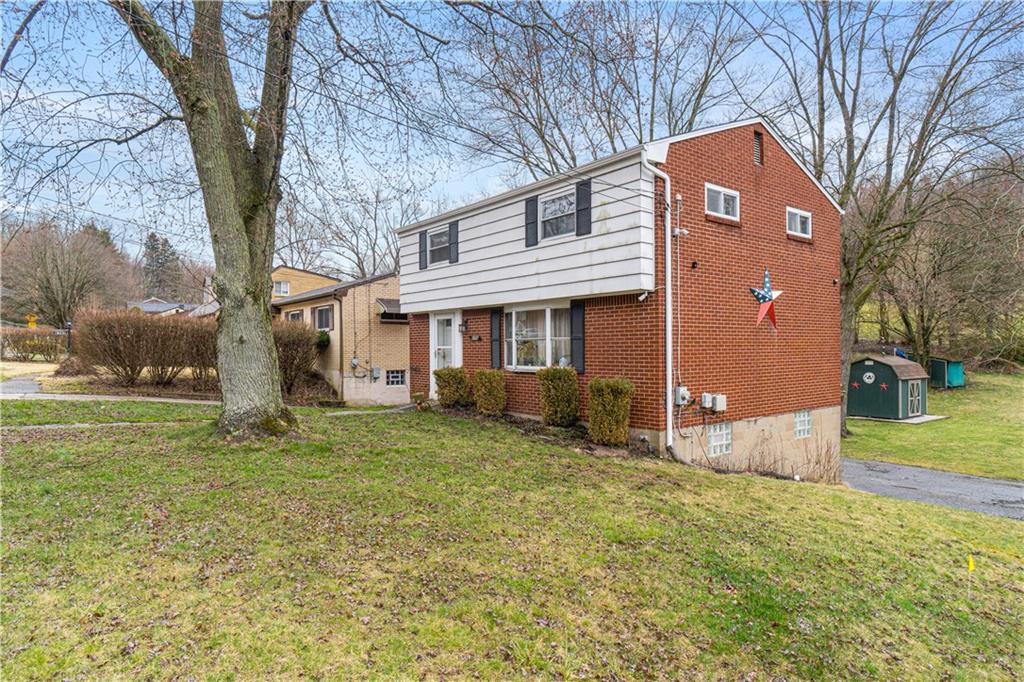 6356 Poketa Road Verona, PA 15147 - Photo 4 of 23 Gallery Image 4