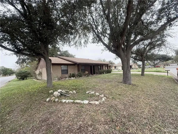 $264,900 | 401 Gardenia Avenue, McAllen, TX 78501