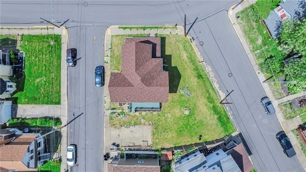 193 Virginia Avenue Rochester, PA 15074 - Photo 34 of 37 a aerial view of a house with a garden