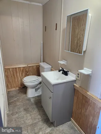 $1,250 | 9751 Winchester Avenue, Bunker Hill, WV 25413