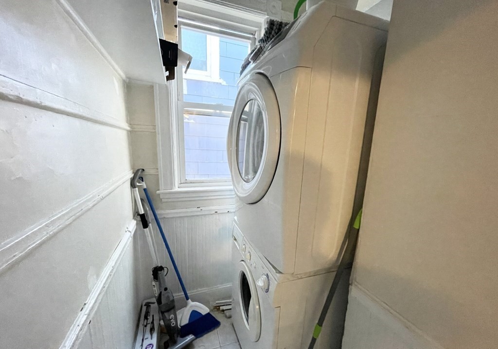 17 Sachem Street, Unit 3 Boston, MA 02120 - Photo 9 of 9