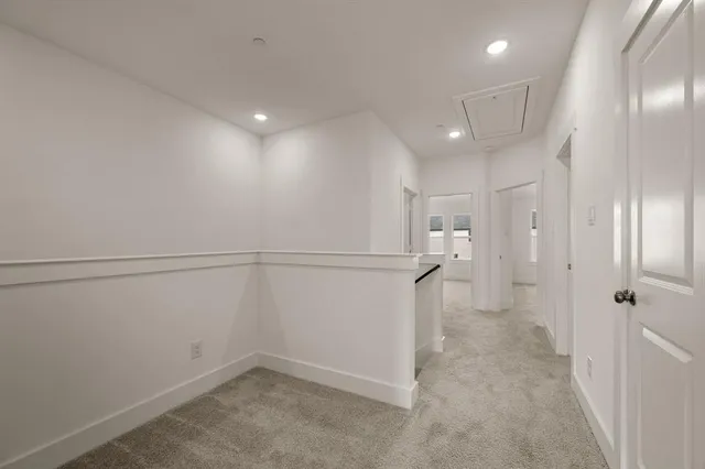 a view of a big room with an empty space