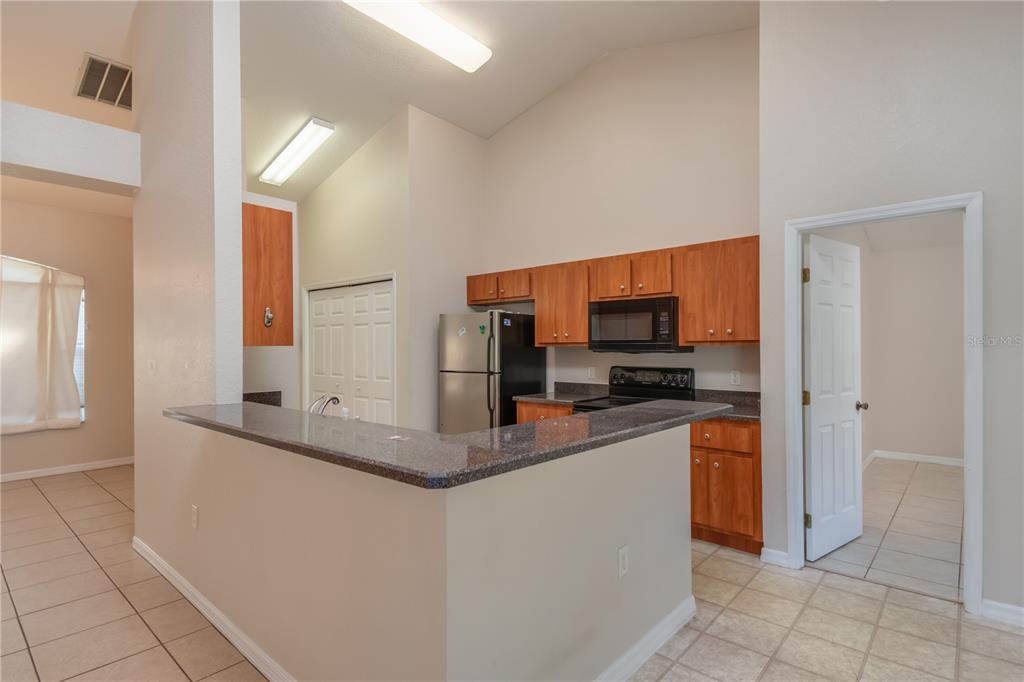 6375 Southwest 63rd Street Ocala, FL 34474 - Photo 9 of 29 Gallery Image 9