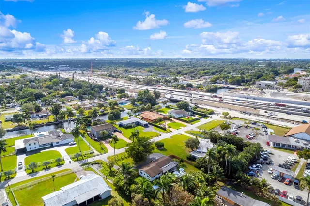 $10,000 | 535 North Biscayne River Drive, Unit 1, Miami, FL 33169