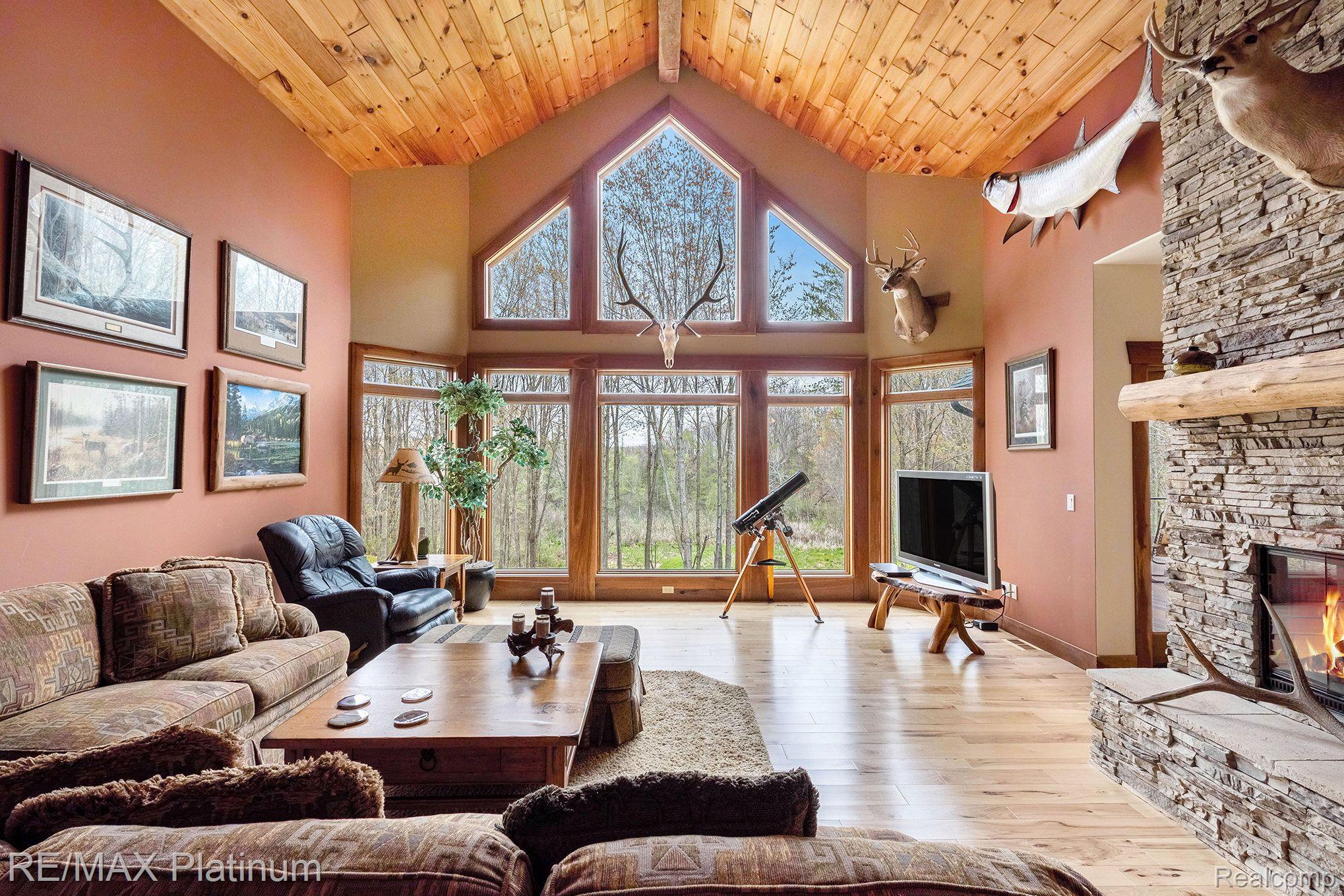 8200 Eagle Road Davisburg, MI 48350 - Photo 6 of 36 Gallery Image 6