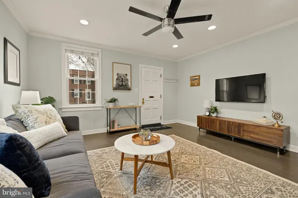 $359,500 | 2600 16th Street South, Unit 686, Arlington, VA 22204