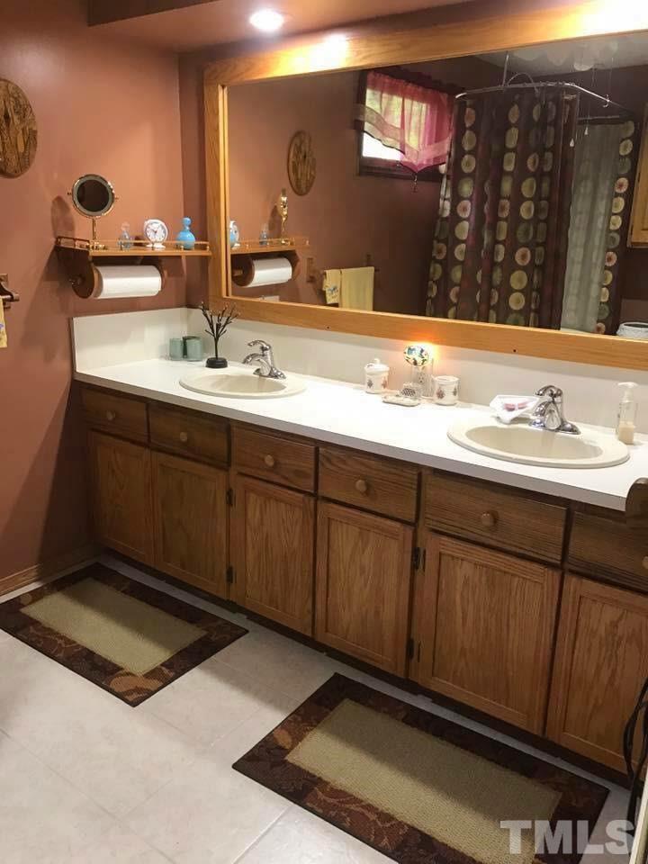 2768 Leasburg Road Roxboro, NC 27574 - Photo 14 of 26