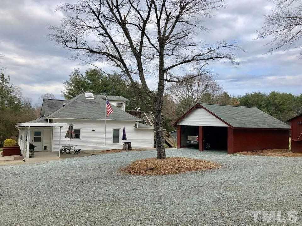 2768 Leasburg Road Roxboro, NC 27574 - Photo 4 of 26